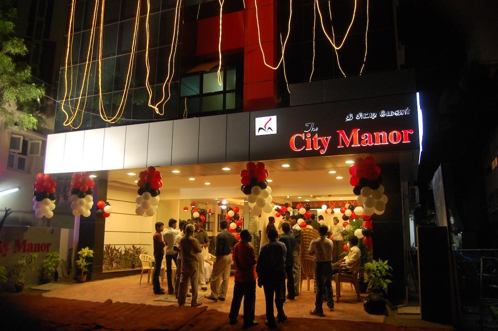 City Manor Hotel Madras Buitenkant foto