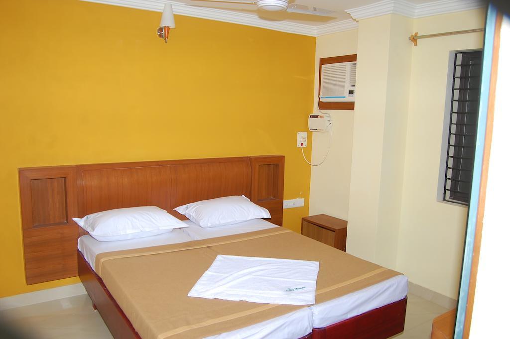 City Manor Hotel Madras Buitenkant foto